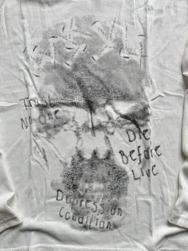 GRAPHIC WAFFLE TEE